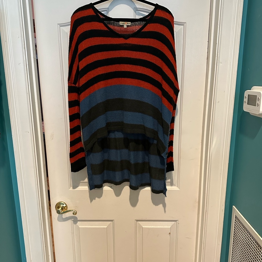 Altar’d State sweater super cute